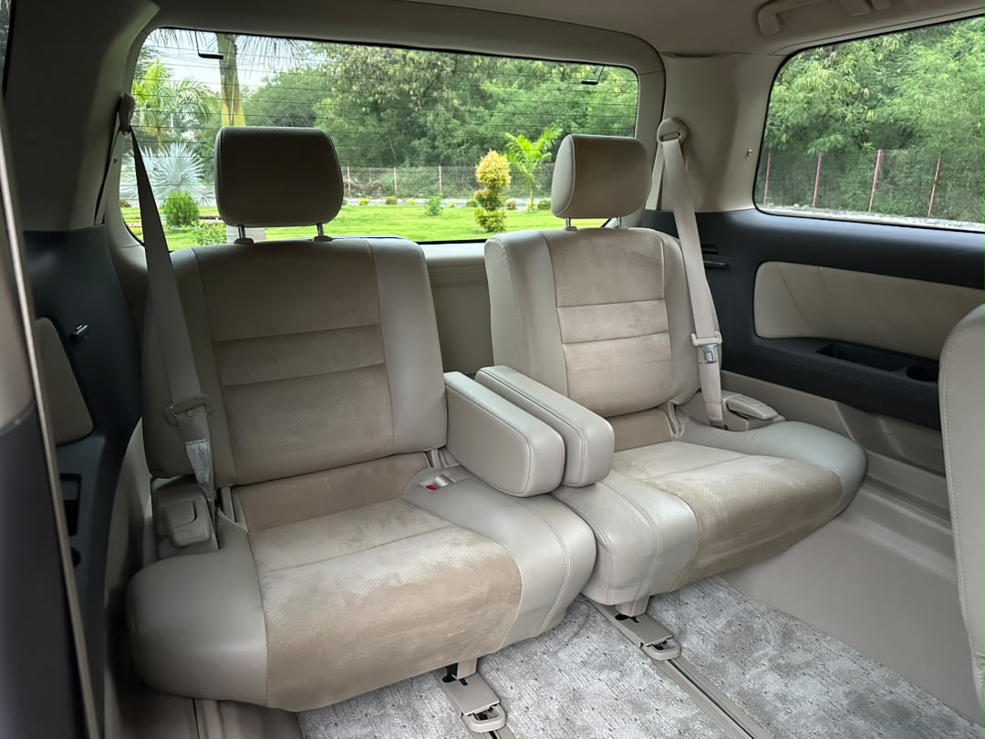 ALPHARD thumbnail 9